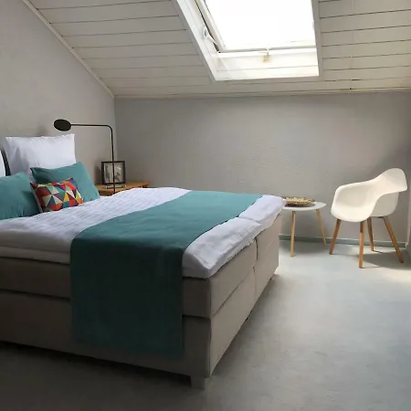 Fi-suiten * 瓦尔德克